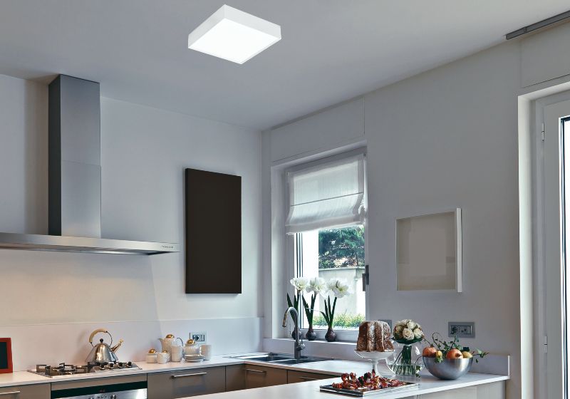 Imagem de cozinha decorada com painel de LED de sobrepor